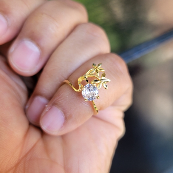 "Dainty Opal CZ Gold Plated Beautiful Fashion Leaf Trendy Ring for Women, SHE410 - Picture 1 of 5